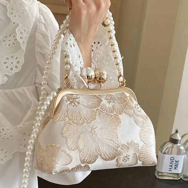 Chinese Pearl Embroidery Clutch Bag